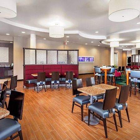 Springhill Suites By Marriott Модесто Экстерьер фото